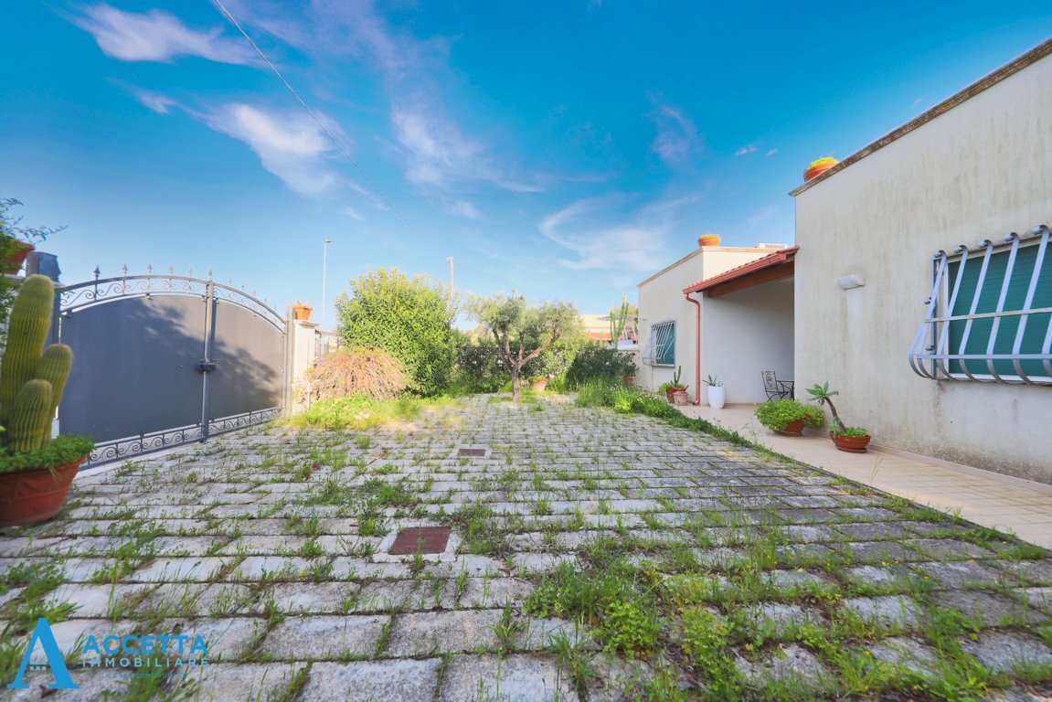 giardino - Villa Via Delfini 55, Taranto - photo 2