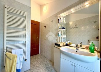 Two-room apartment Viale Roma, Novellara - photo 15