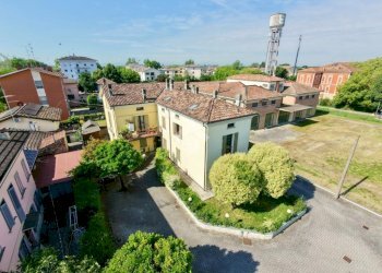 Two-room apartment Viale Roma, Novellara - photo 23