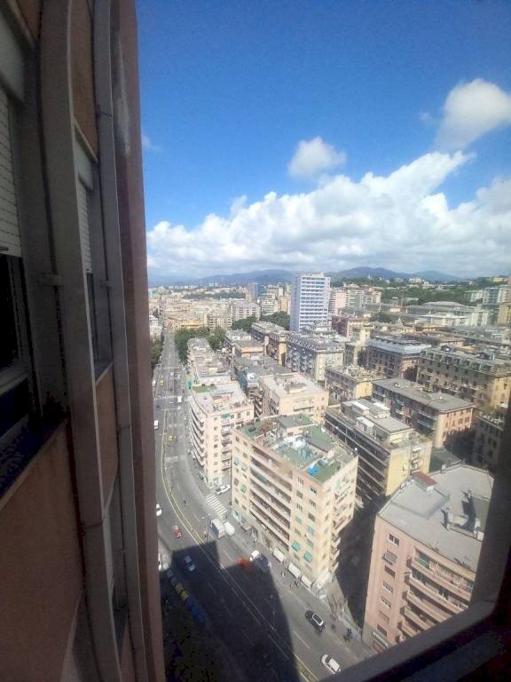 Bilocale Genova (zona Sampierdarena) - foto 1