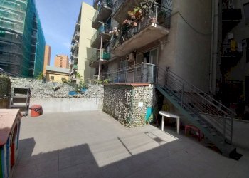 Bilocale Genova (zona Sampierdarena) - foto 2