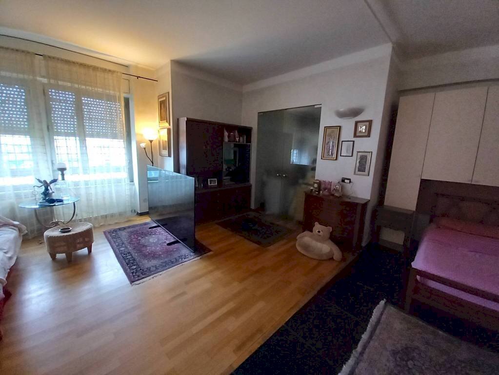 Bilocale Genova (zona Sampierdarena) - foto 2