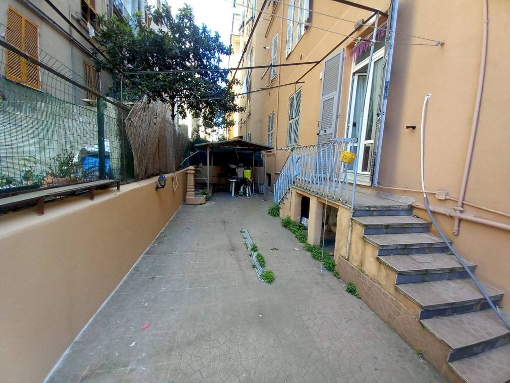 Trilocale Genova (zona Sampierdarena) - foto 3