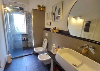Three-room apartment Genova (neighborhood Cornigliano) - photo 9