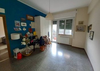 Three-room apartment Genova (neighborhood Cornigliano) - photo 15