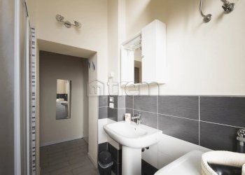 Apartment Via Alessandro Volta, Legnano - photo 11