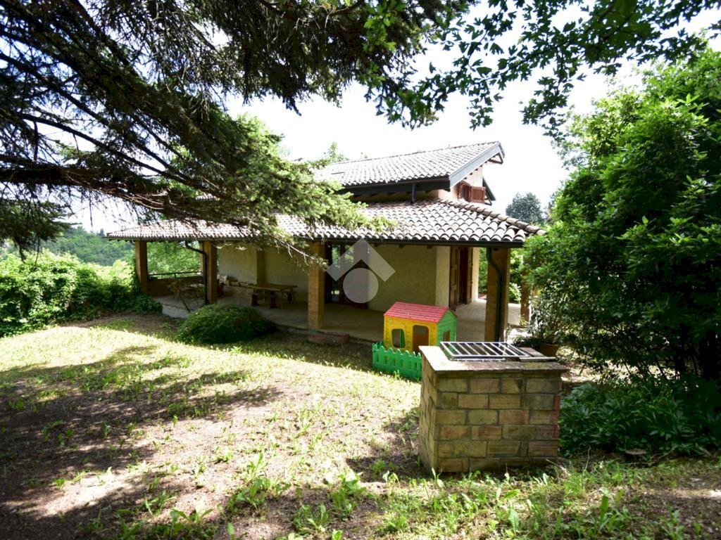 Villa Strada vicinale del montale, Sala Baganza - foto 1