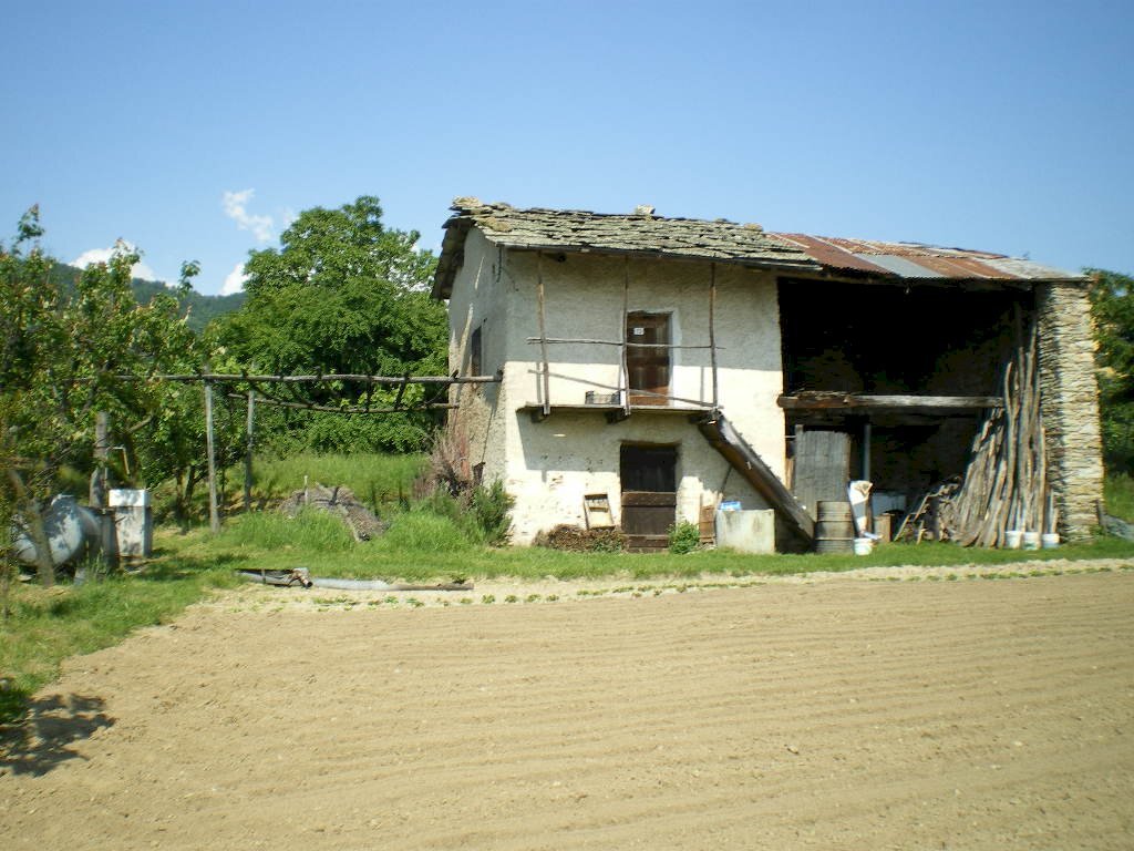 Rustic Barge - photo 3