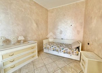 Villa Via Langhi, Novara - photo 8