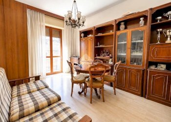 Two-room apartment Via Mille, Cornaredo - photo 1