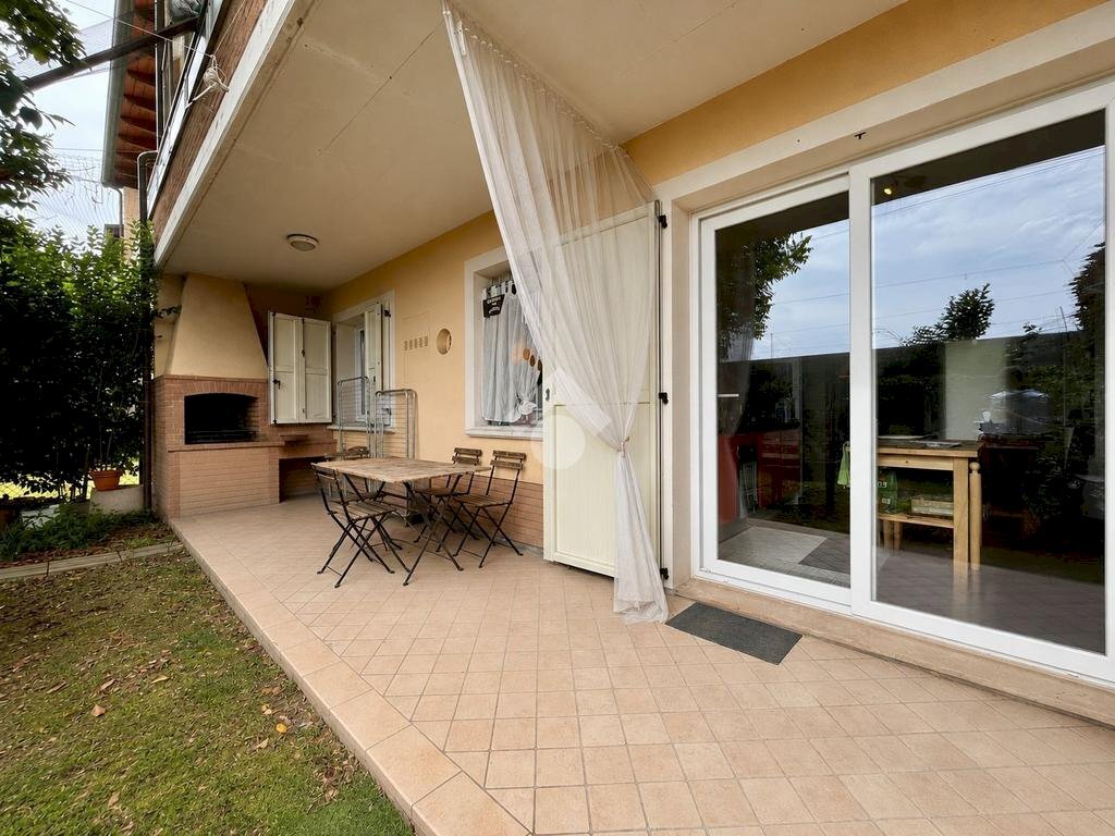 Two-room apartment Via Verbano, Ravenna (neighborhood Borgo Montone) - photo 2