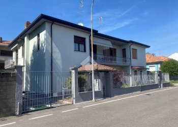 Apartment via Giusti, Parabiago - photo 1