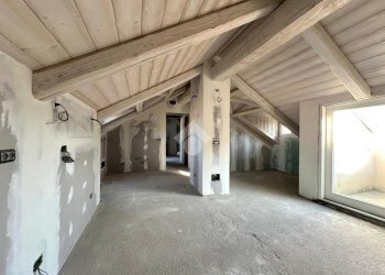 Stable - Palace Corso Roma, Savigliano - photo 5