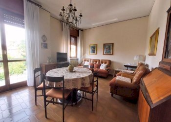 Three-room apartment Via 25 aprile, Vittuone - photo 9
