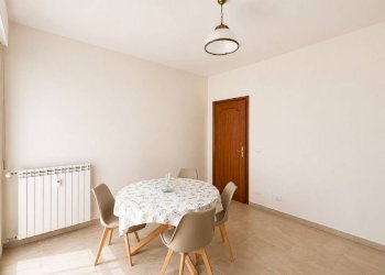 Four-room apartment Via Cavalier Luigi Bosca, Canelli - photo 10