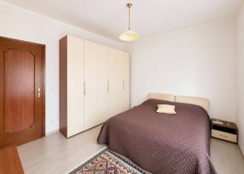 Four-room apartment Via Cavalier Luigi Bosca, Canelli - photo 16