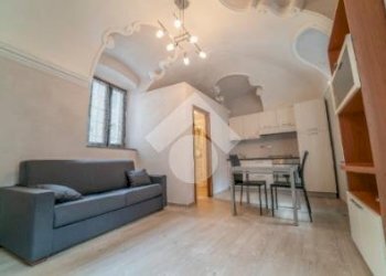One-room apartment Via palazzo di città, Saluzzo - photo 5
