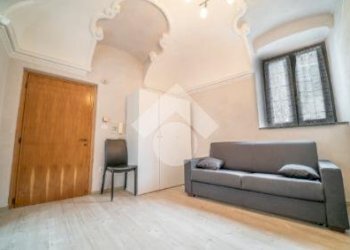 One-room apartment Via palazzo di città, Saluzzo - photo 6