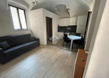 One-room apartment Via palazzo di città, Saluzzo - photo 1