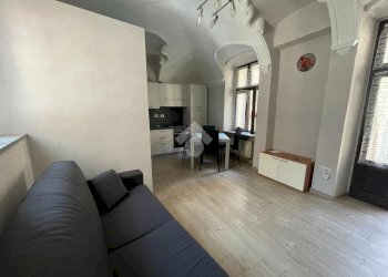 One-room apartment Via palazzo di città, Saluzzo - photo 5