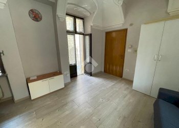 One-room apartment Via palazzo di città, Saluzzo - photo 13