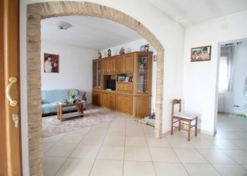 One-room apartment Comacchio - photo 16