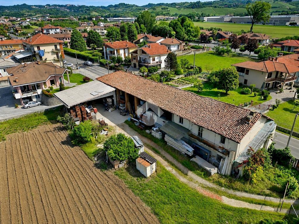 Rustico Via luigi einaudi, Bra - foto 1