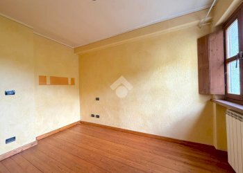 Three-room apartment Frazione Bessen Alto, Sauze di Cesana - photo 6