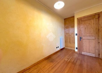 Three-room apartment Frazione Bessen Alto, Sauze di Cesana - photo 10