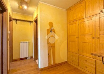 Three-room apartment Frazione Bessen Alto, Sauze di Cesana - photo 12