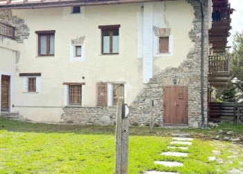 Three-room apartment Frazione Bessen Alto, Sauze di Cesana - photo 19