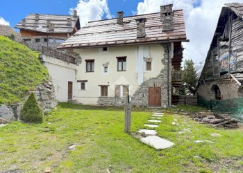 Three-room apartment Frazione Bessen Alto, Sauze di Cesana - photo 20