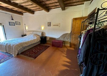 Three-room apartment Pitigliano - photo 17