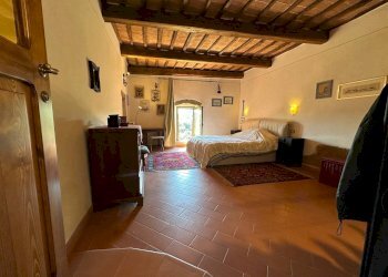 Three-room apartment Pitigliano - photo 18
