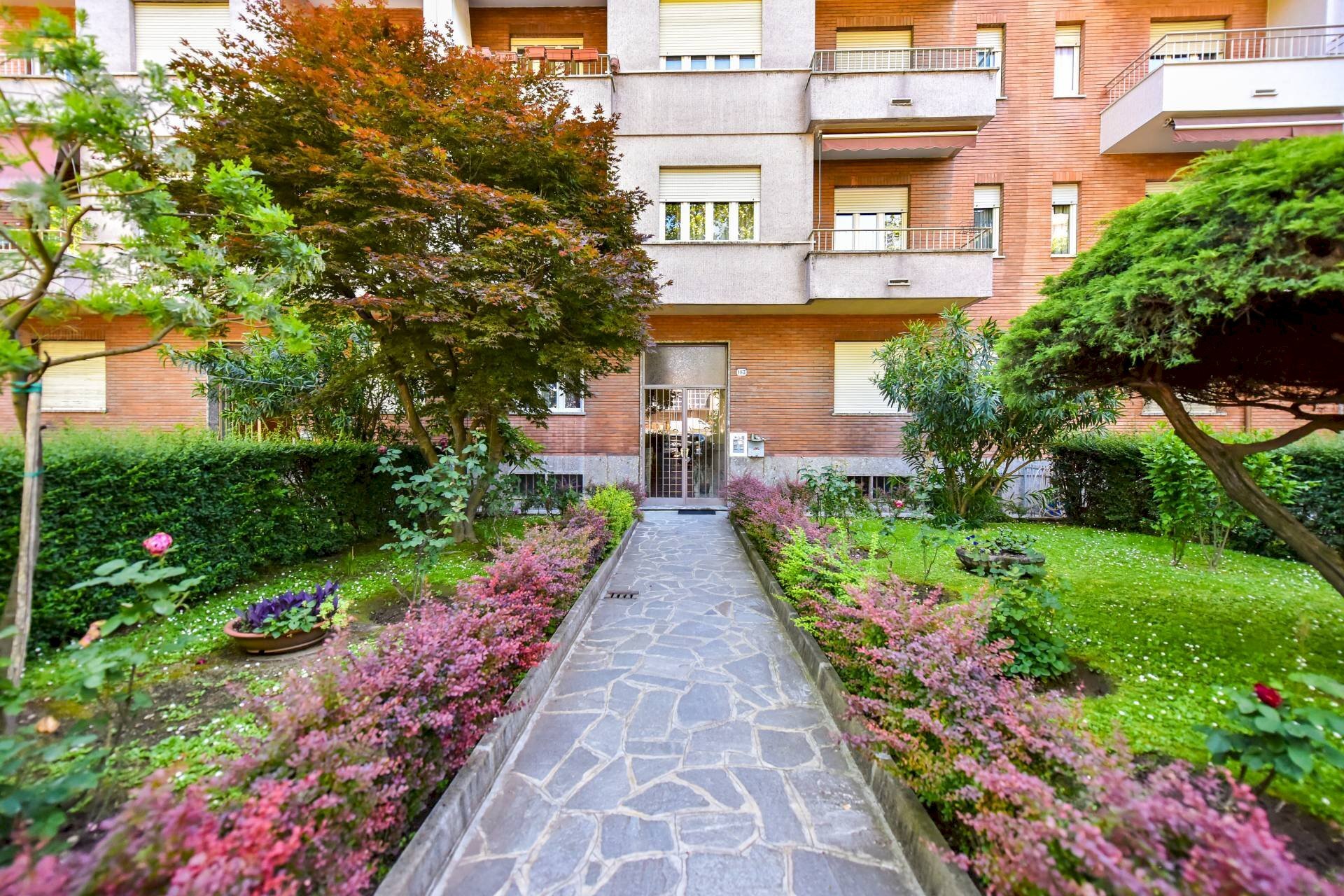 Trilocale Torino (zona Pozzo Strada) - foto 2