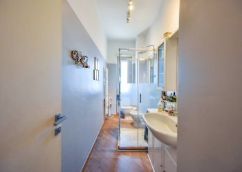 Trilocale Torino (zona Pozzo Strada) - foto 22