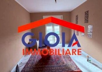 Two-room apartment Mondragone - photo 10