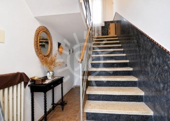 Portion of a house Molinella - photo 3