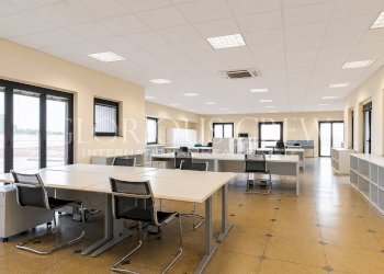 Foto 3 - Office Via Monza, Limbiate - photo 3