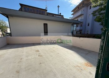 Foto 18 - Quadrilocale Via Amendola
 
33, San Giovanni Teatino - foto 18