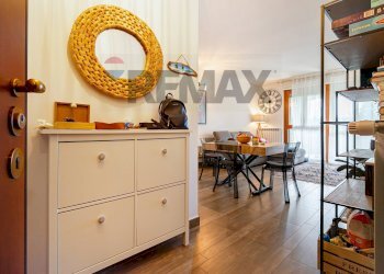Sala da pranzo - Trilocale via Sandro Pertini
 
1/B, Vanzago - foto 3