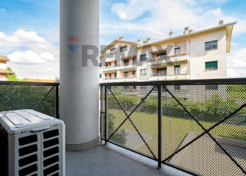 Balcone - Trilocale via Sandro Pertini
 
1/B, Vanzago - foto 14