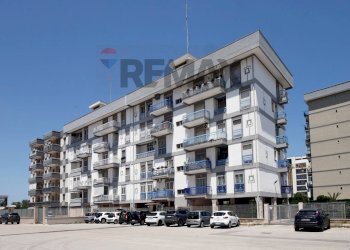 Edificio all\'aperto - Appartamento Via Francesco Pascazio
 
1, Bari - foto 2