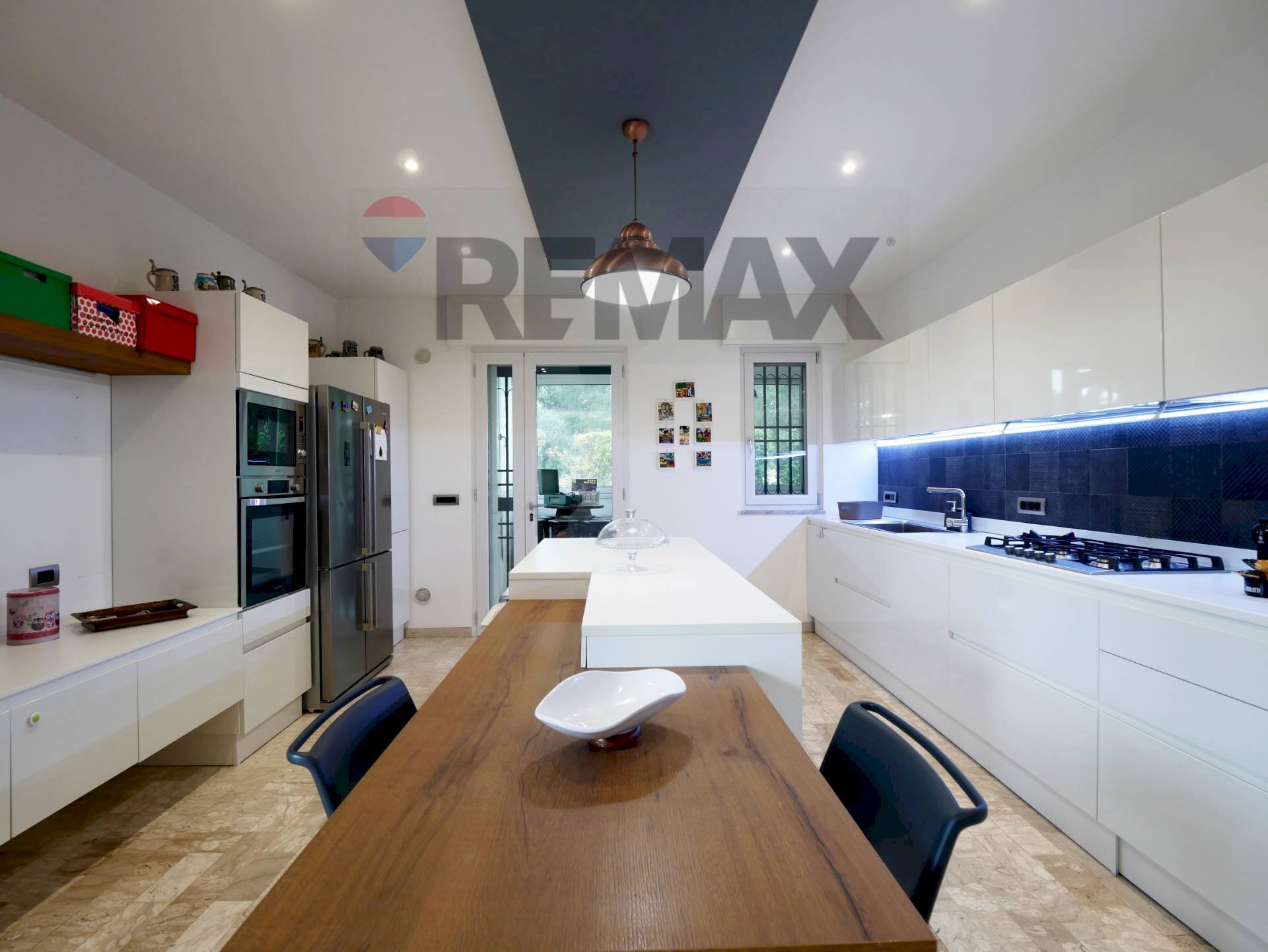 Cucina - Casa semi indipendente Strada Statale 16 Km 788+400, Giovinazzo - foto 1