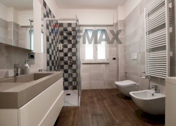 Bagno - Casa semi indipendente Strada Statale 16 Km 788+400, Giovinazzo - foto 17