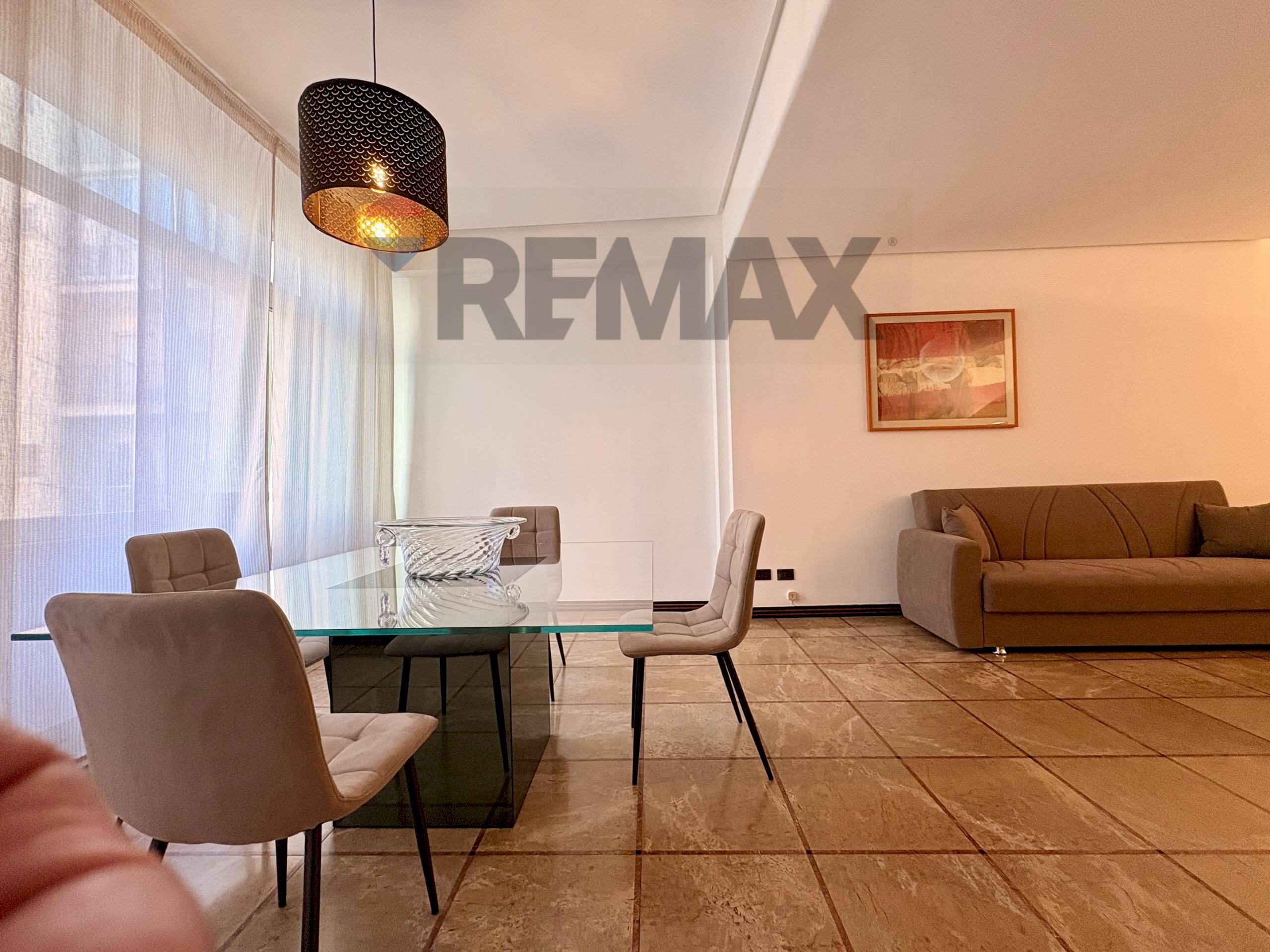 Sala da pranzo - Four-room apartment Via Principe Amedeo
36, Bari - photo 3