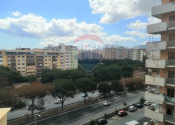 Vista - Quadrilocale Viale Regione Siciliana Nord Ovest
 
3350, Palermo - foto 6