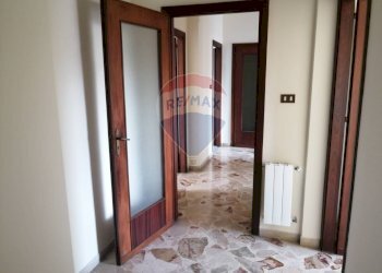Disimpegno - Quadrilocale Viale Regione Siciliana Nord Ovest
 
3350, Palermo - foto 7