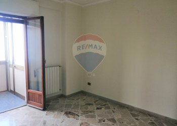 Camera - Quadrilocale Viale Regione Siciliana Nord Ovest
 
3350, Palermo - foto 19