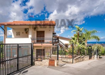Casa all\'aperto - Appartamento Via Francesco Emanuele Cangiamila
 
5, Palermo - foto 35